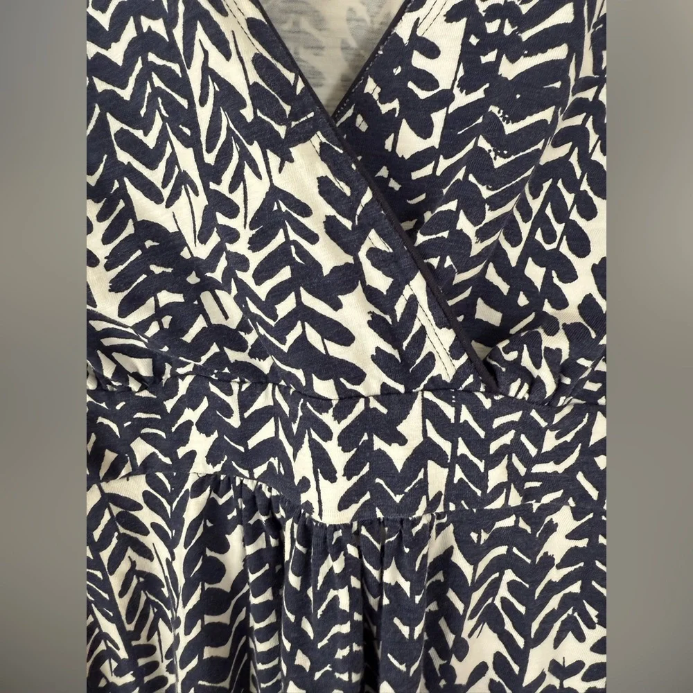 Women’s Boden Navy and White Floral Cotton Knit Dress - Size 6 - Picture 5 of 7